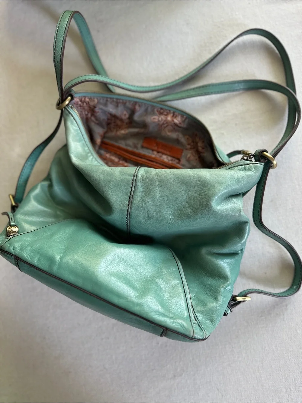 HOBO Verse Leather Convertible Backpack Shoulder Bag in Seafoam